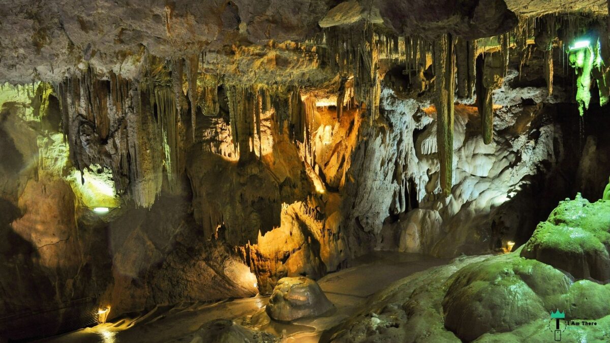 I Am There Lets's Share (Borra Caves)